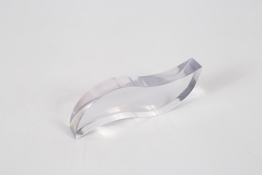 What should be paid attention to when making and processing acrylic materials?